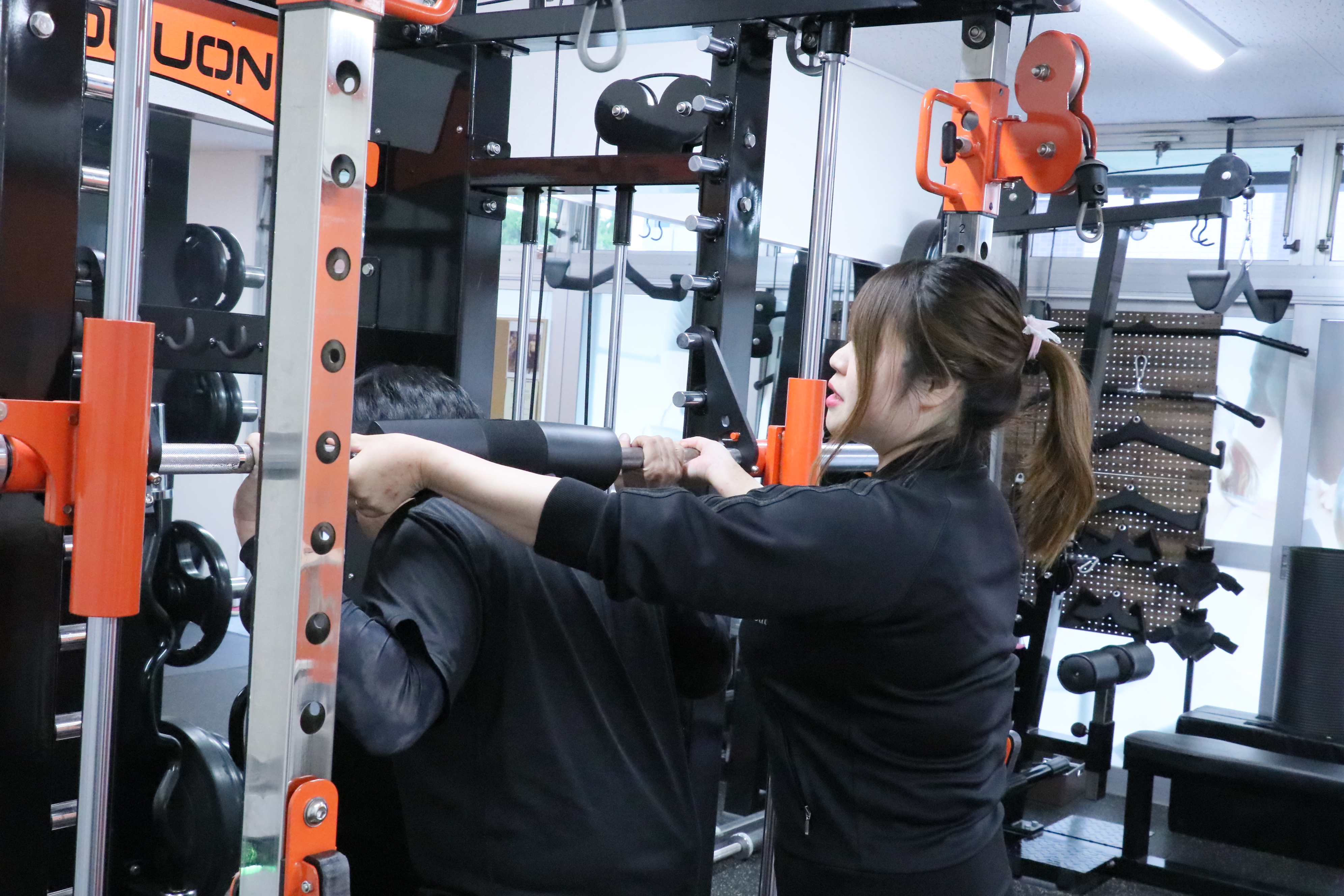 女性トレーナーによる丁寧な指導